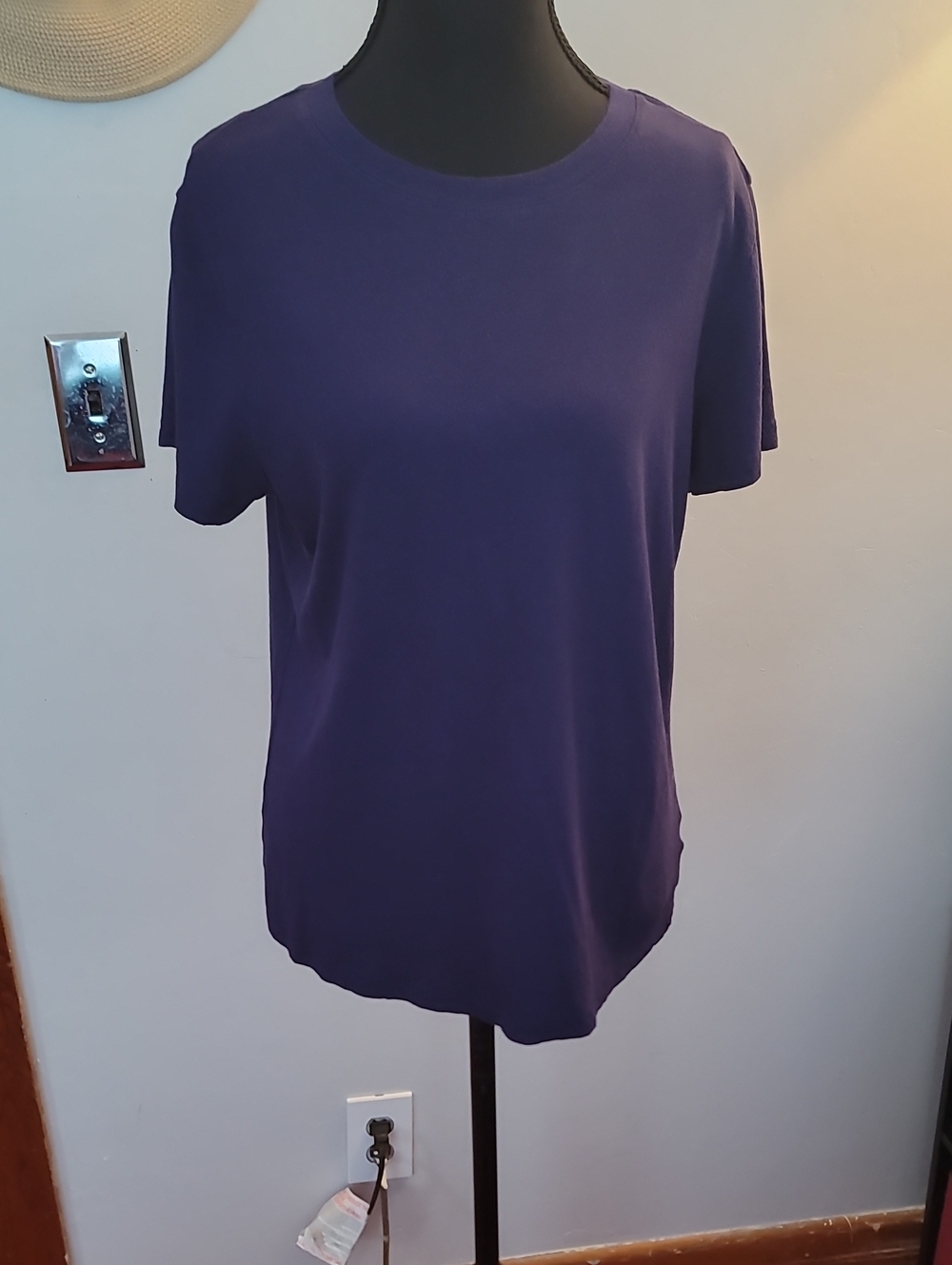 Target a new day Short Sleeve Crewneck Tee in Deep Bluish Purple Size med